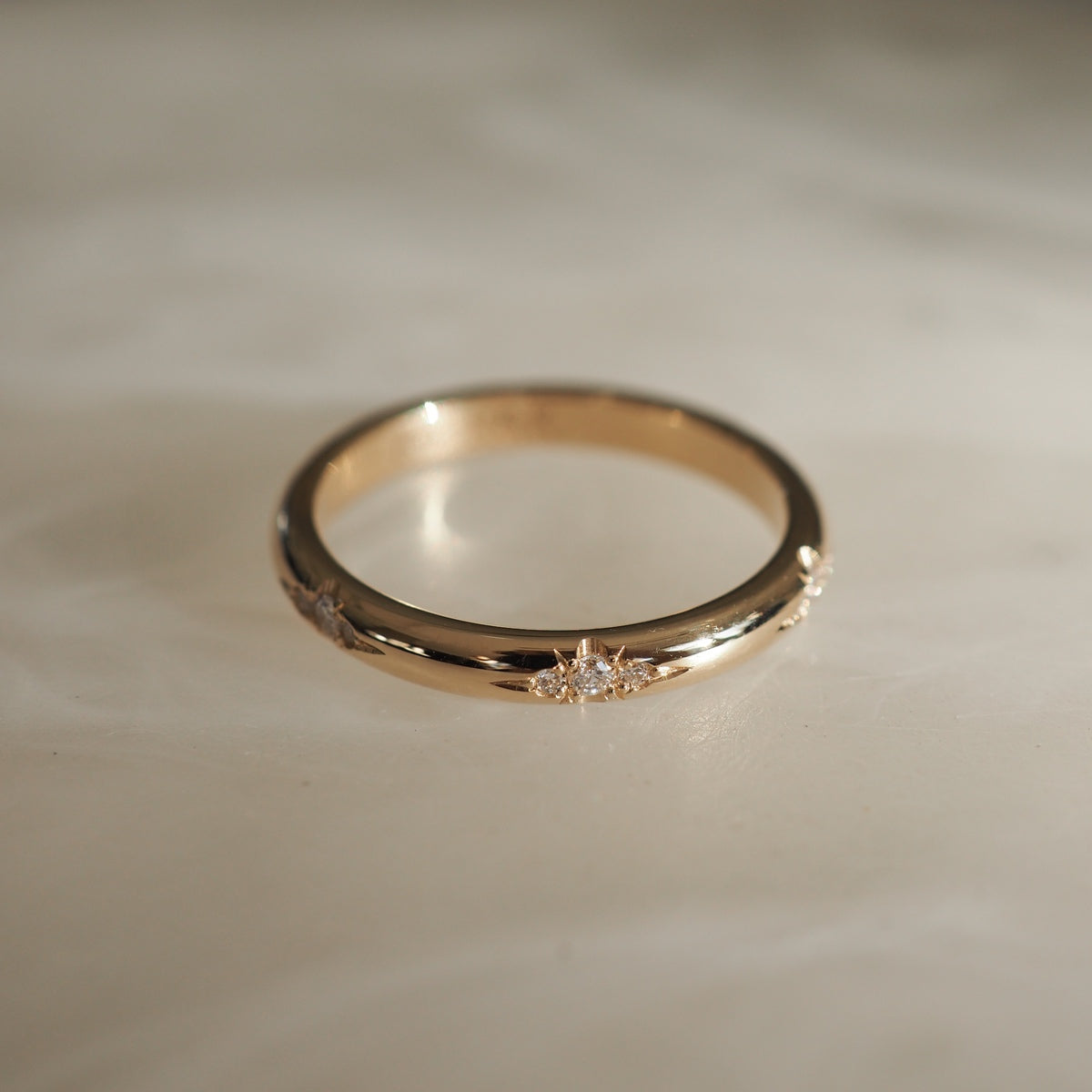 Elegant 0.50 TCW Round Lab Grown Diamond Wedding Band in Flush Setting 4