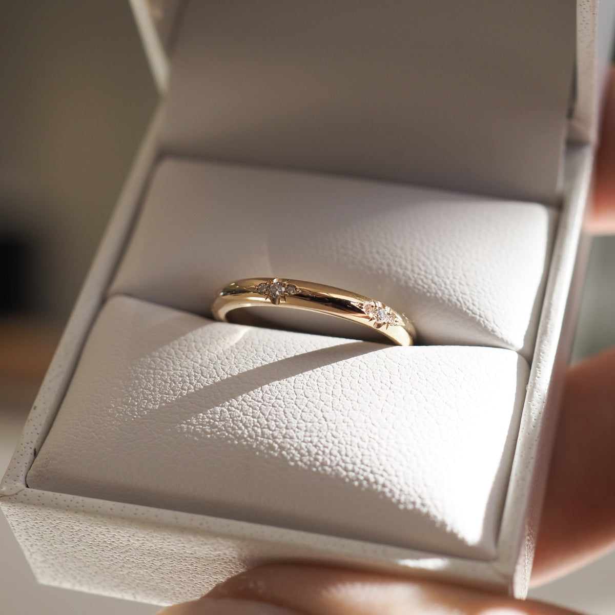 Elegant 0.50 TCW Round Lab Grown Diamond Wedding Band in Flush Setting 5