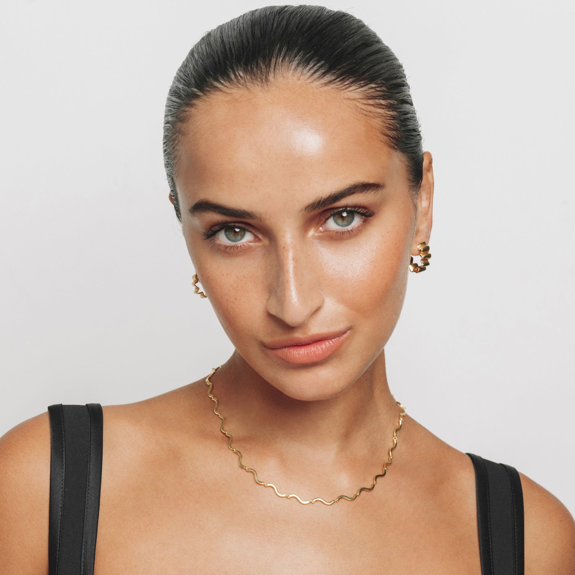 Golden Wave Hoop Earrings 5