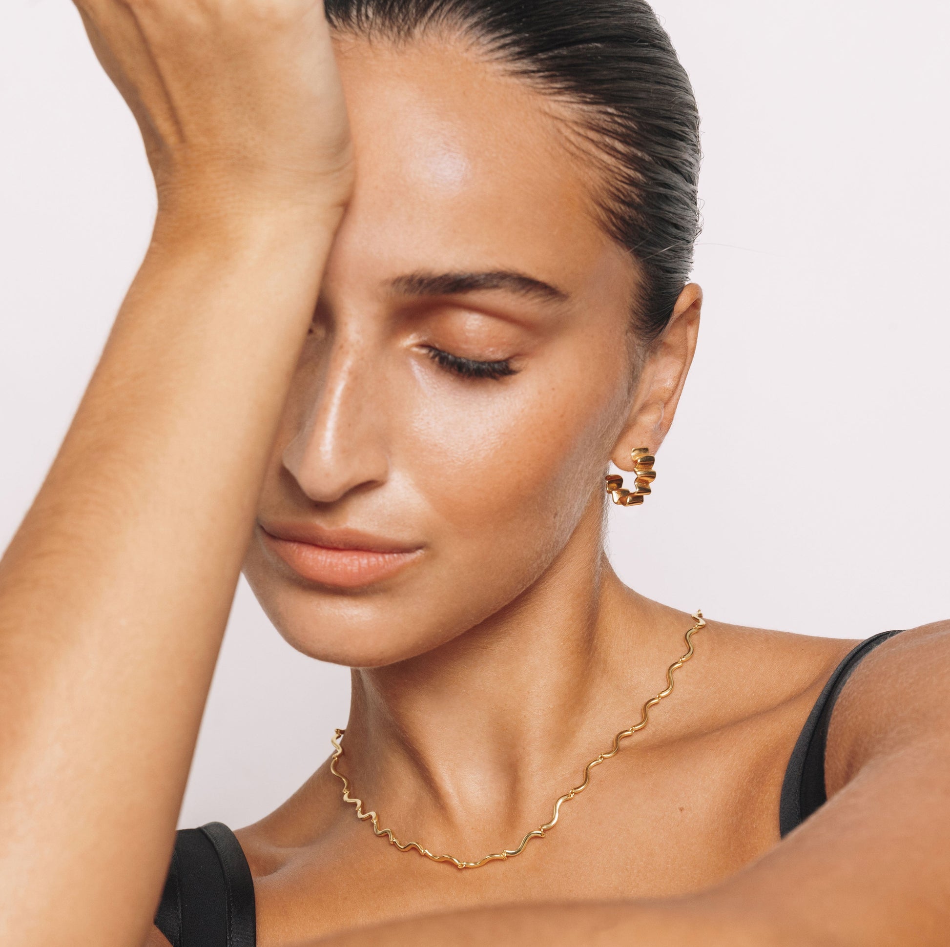 Golden Wave Hoop Earrings 9