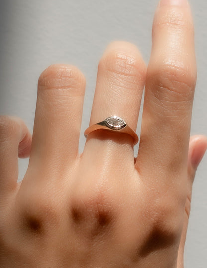 Solitaire-Oval Lab Grown Diamond Engagement Ring