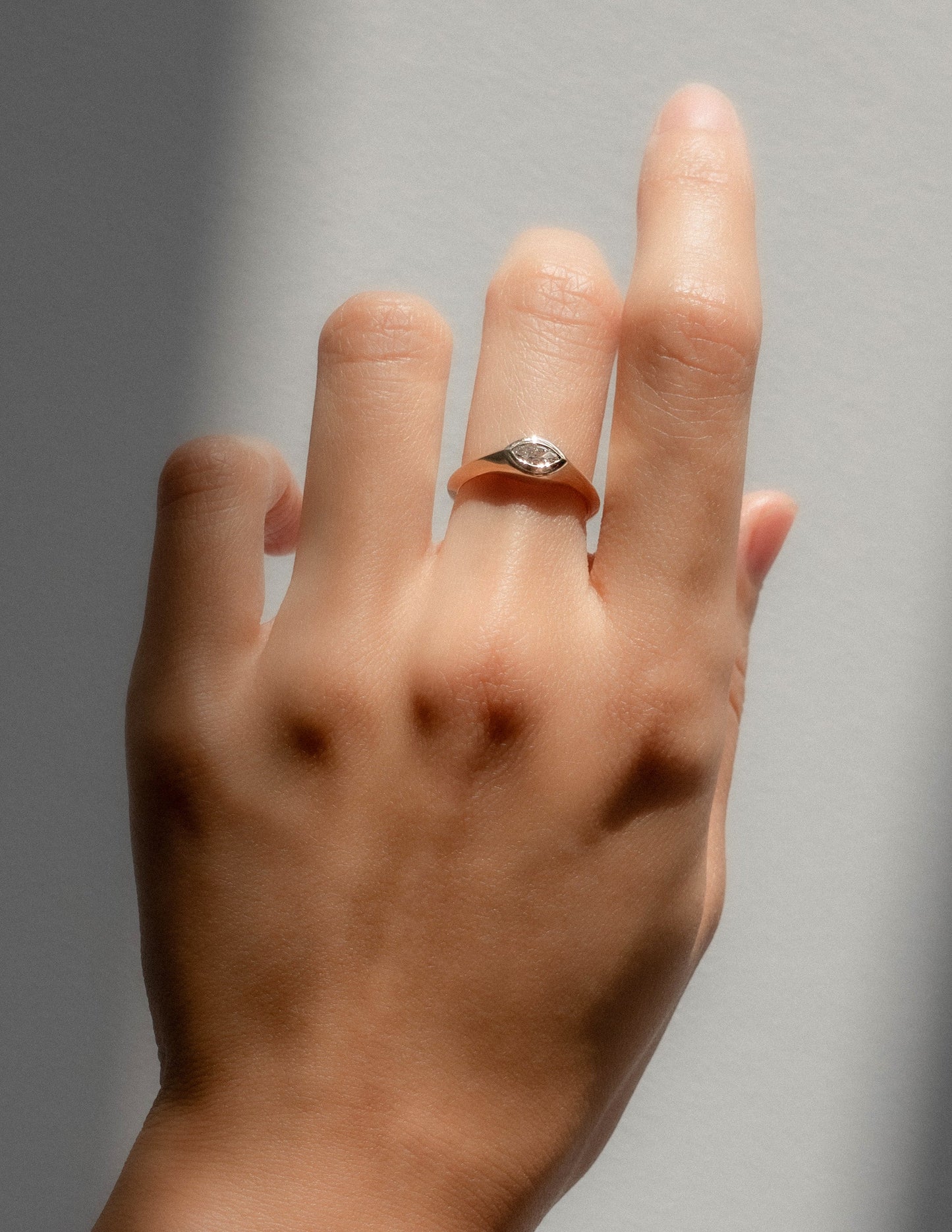 Solitaire-Oval Lab Grown Diamond Engagement Ring