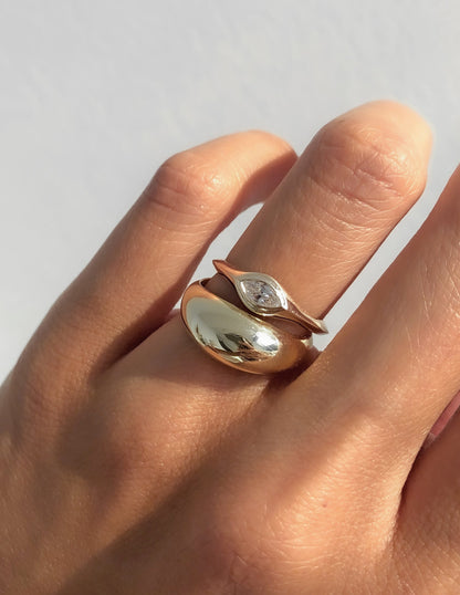Solitaire-Oval Lab Grown Diamond Engagement Ring