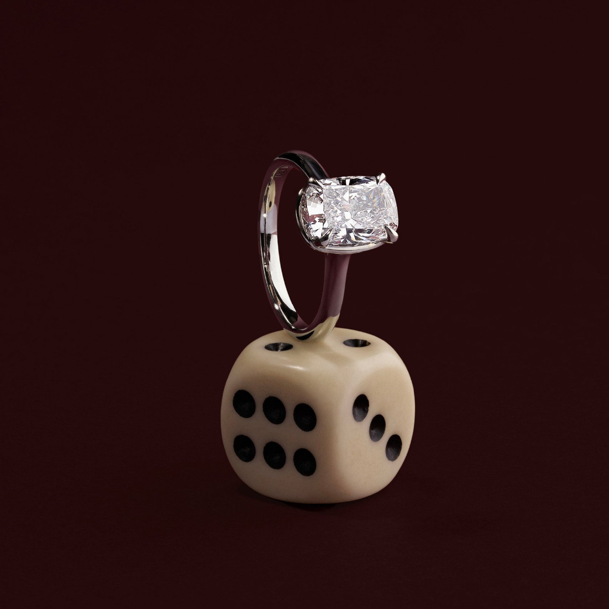 Solitaire-Oval Lab Grown Diamond Engagement Ring