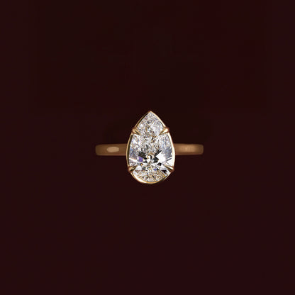 Solitaire-Oval Lab Grown Diamond Engagement Ring