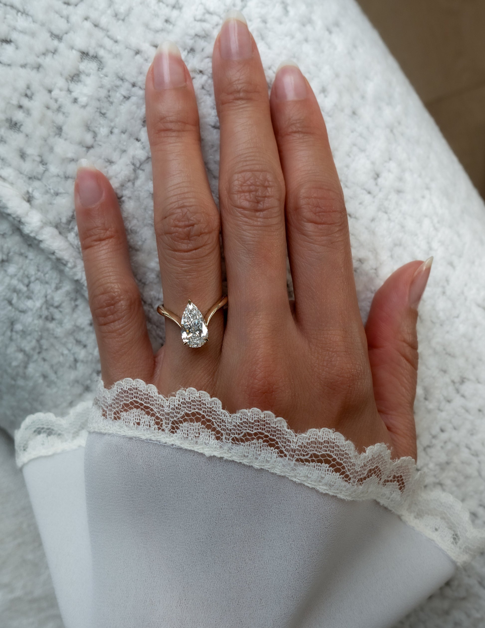 Solitaire V Curved Shank-Pear Lab Grown Diamond Engagement Ring