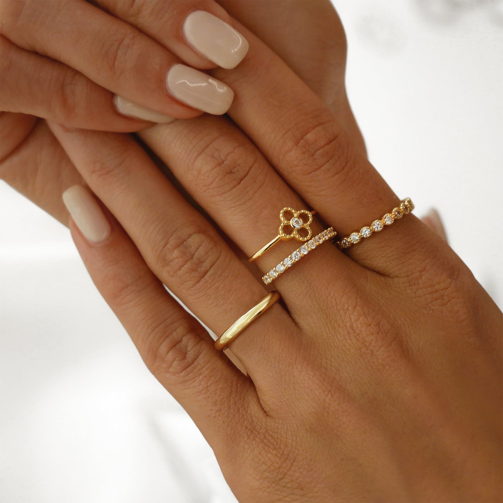0.50 CT Round Lab-Grown Diamond Gold Flower Wedding Band 5