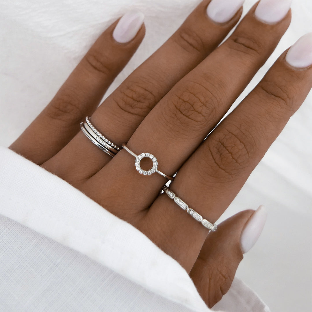 Elegant 0.20 TCW Round Lab-Grown Diamond Circle Wedding Band 3