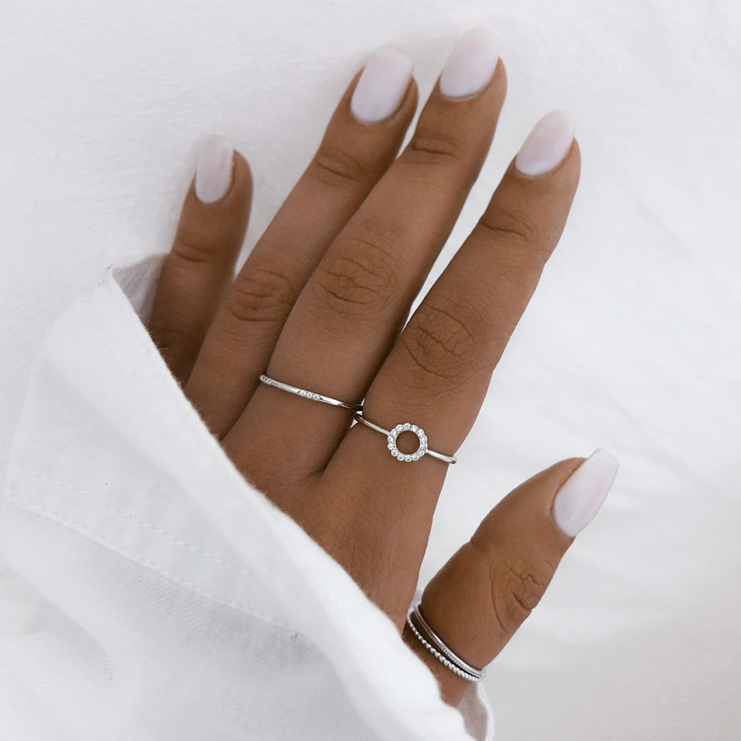 Elegant 0.20 TCW Round Lab-Grown Diamond Circle Wedding Band 4