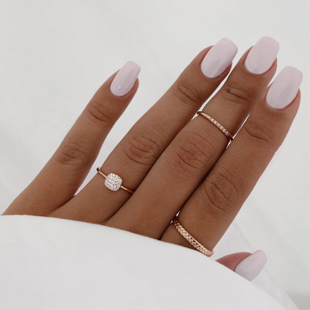 Elegant 0.25 TCW Round Lab-Grown Diamond Cluster Wedding Band 7