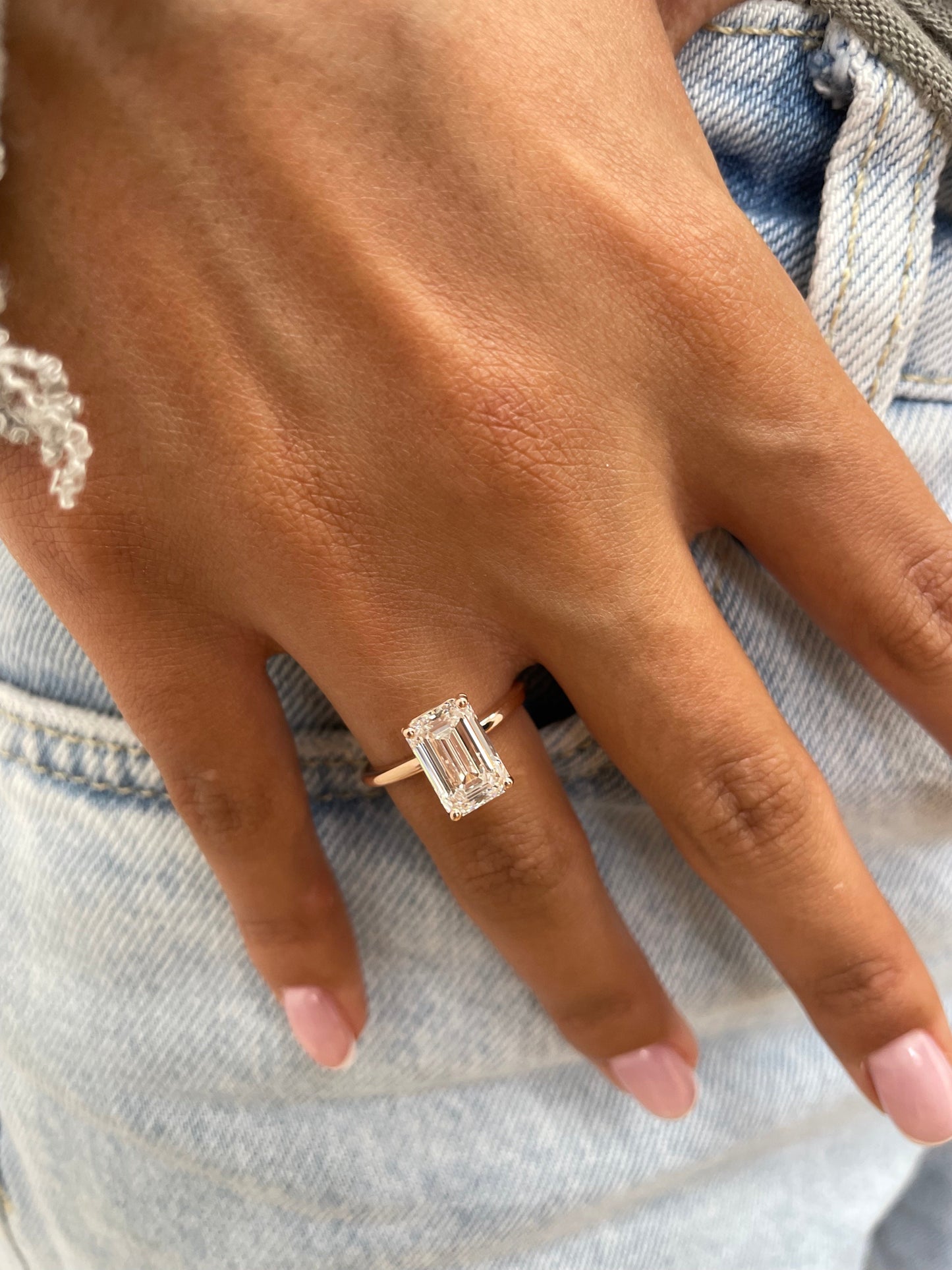 2.58 CT Emerald Lab-Grown Diamond Solitaire Engagement Ring 6