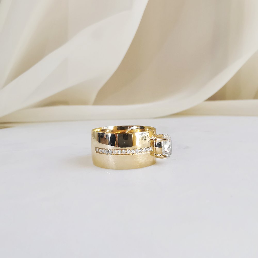 1.36 TCW Oval & Round Lab Grown Diamond Exquisite Wedding Band 5