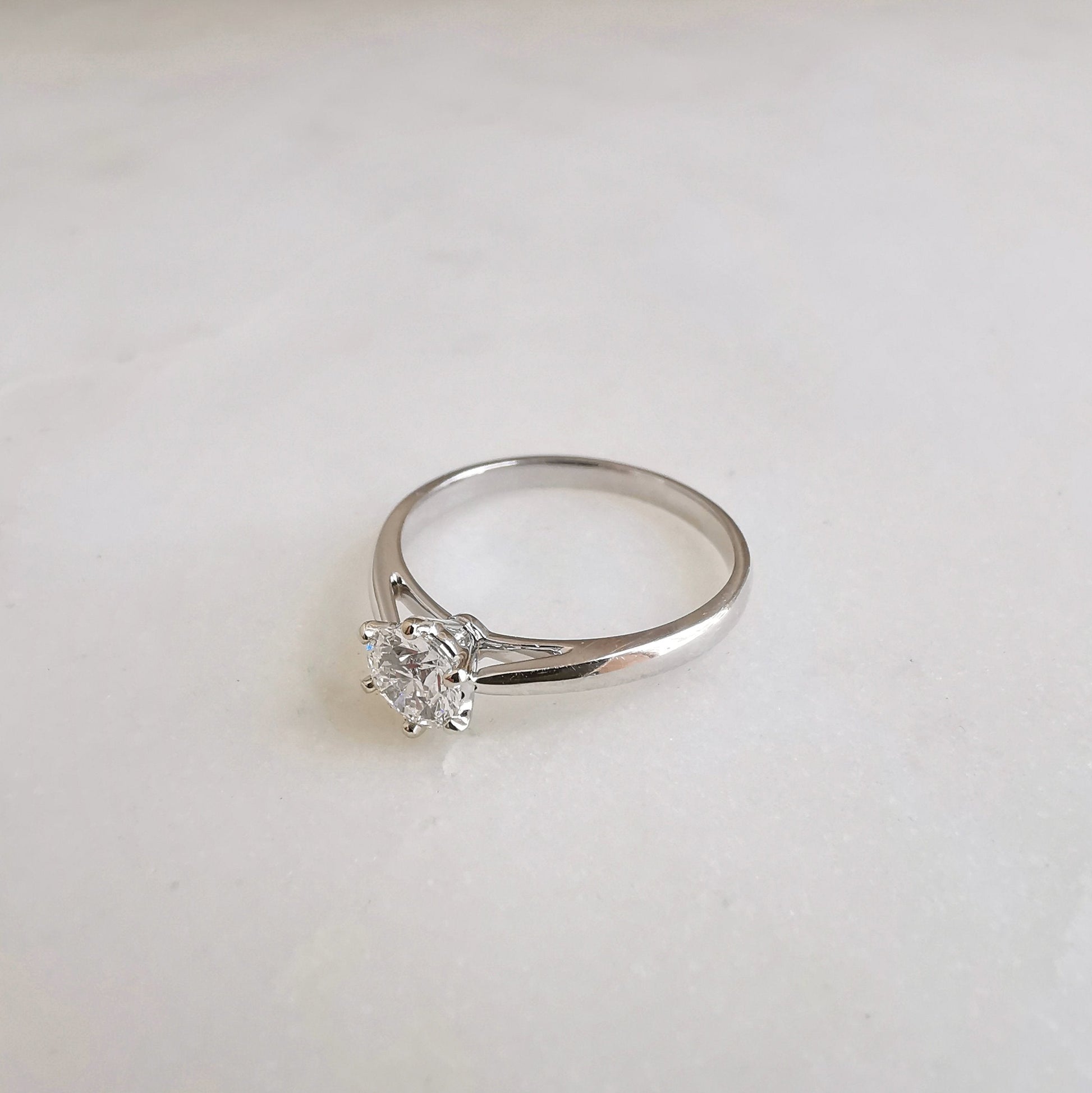 Solitaire Cathedral-0.5 CT Round Lab Grown Diamond Engagement Ring