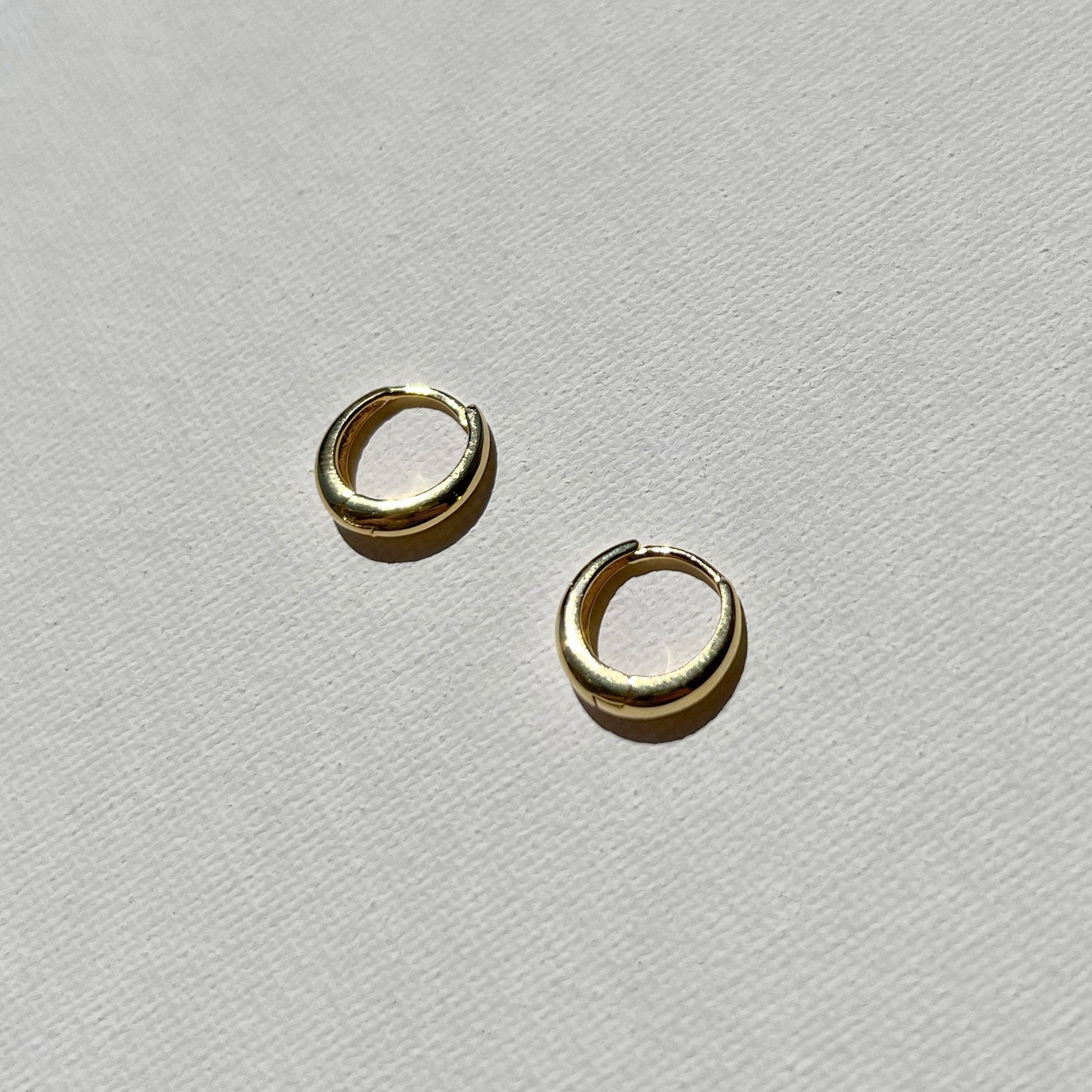 Elegant Gold-Plated Hoop Earrings