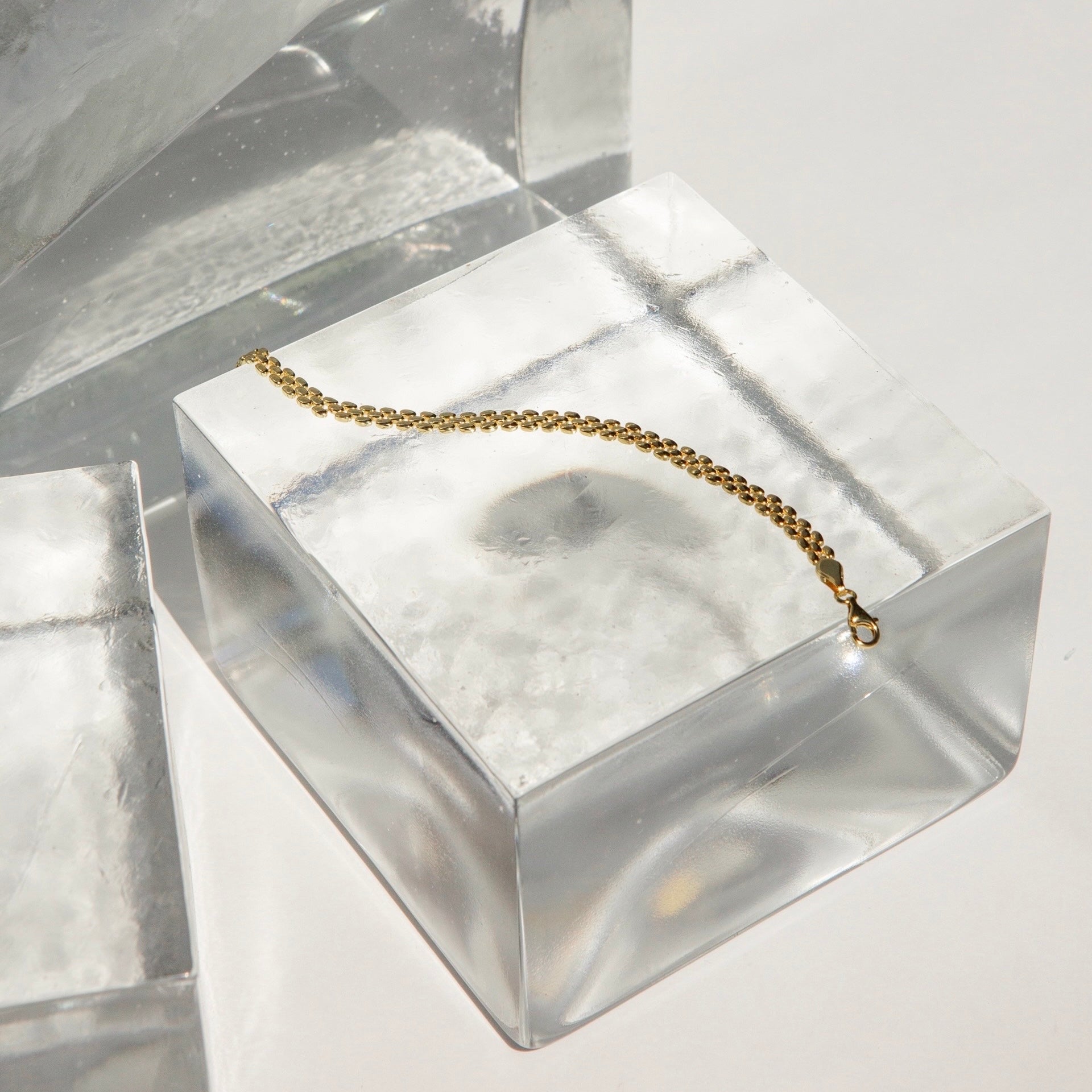 Golden Luxe Double Chain Bracelet 4