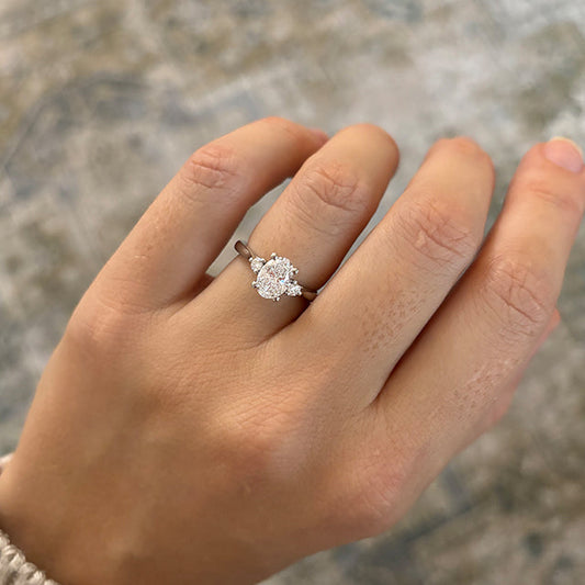 Solitaire-Oval Lab Grown Diamond Engagement Ring