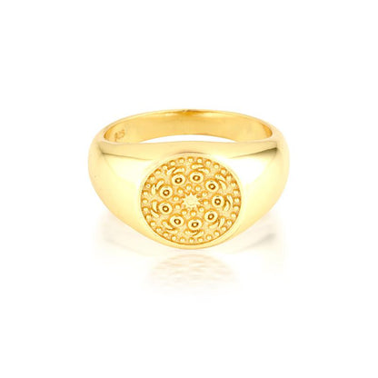 Radiant Rounds: Signet Ring 16