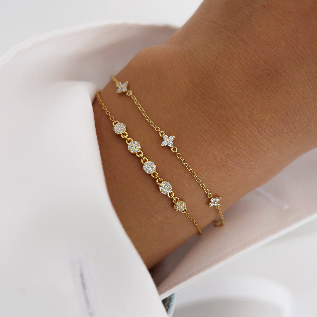 Elegant 0.05 TCW Lab-Grown Diamond Floral Bracelet