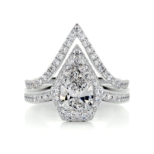 1.50 CT Pear-Cut Lab Grown Diamond Halo Bridal Set