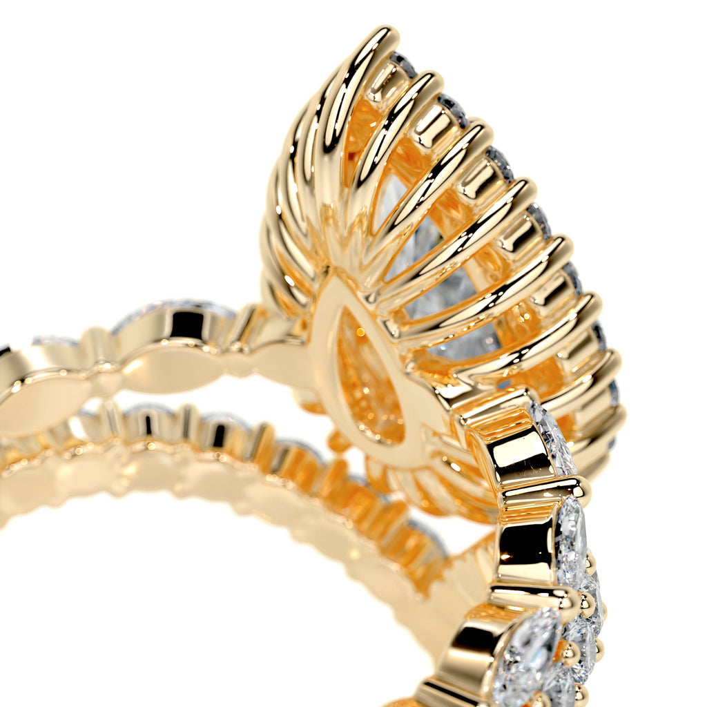 Ethereal 1.50 CT Pear-Shaped Lab Grown Diamond Halo Bridal Ring Set 9