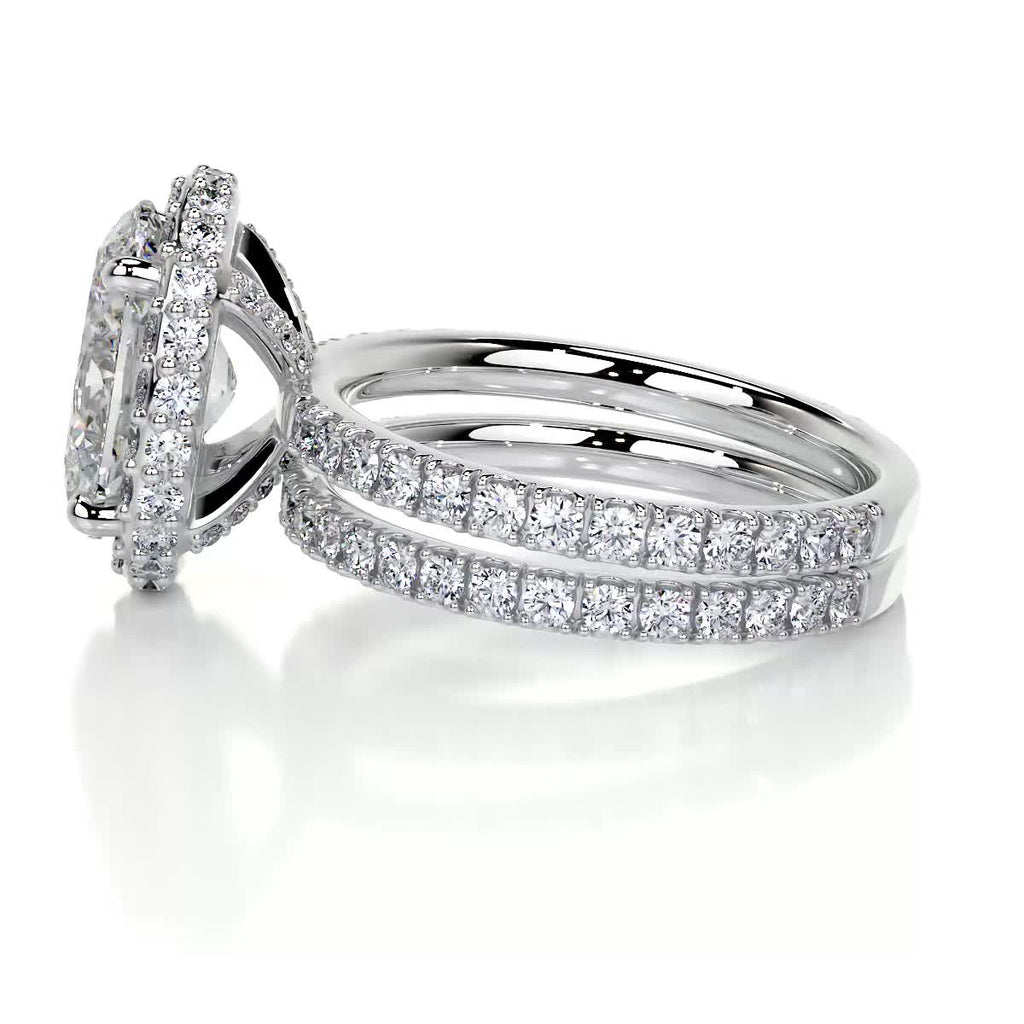 2.0 CT Oval Lab Grown Diamond Halo Bridal Set