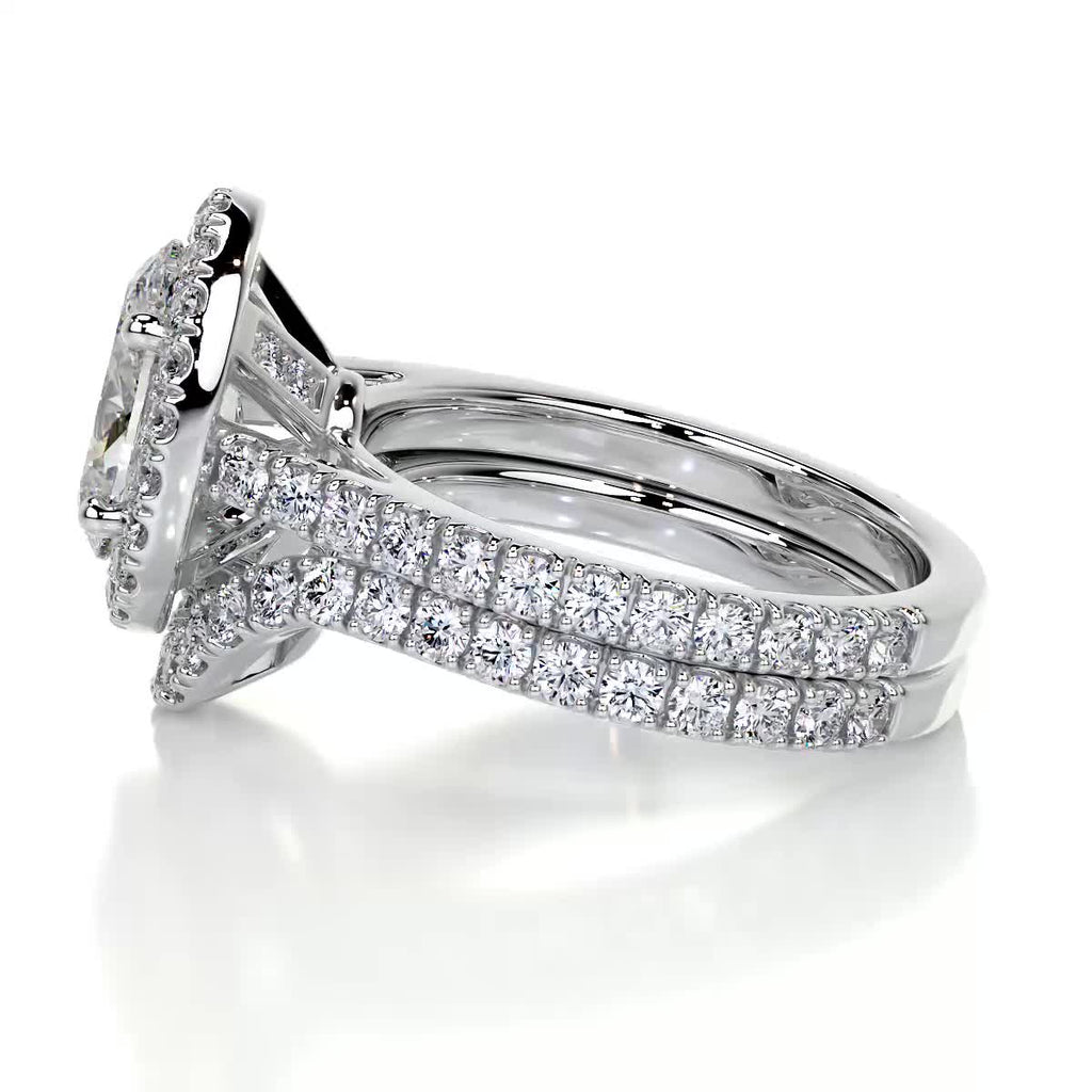 2.0 CT Oval Lab Grown Diamond Halo Bridal Set