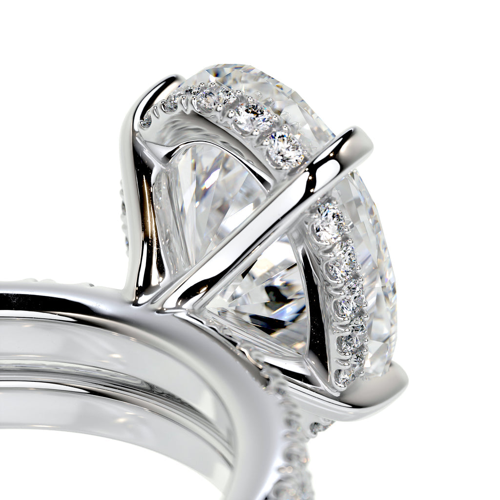 Elegance Defined: 3.0 CT Oval Lab Grown Diamond Hidden Halo Bridal Set 3