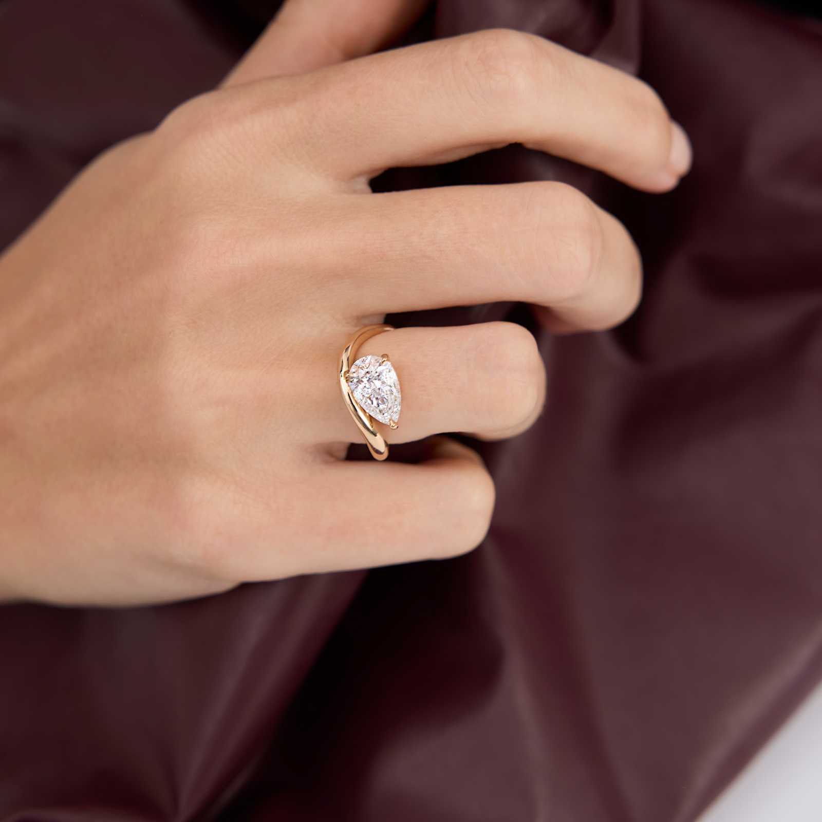 Hidden Halo-1.5 CT Round Lab Grown Diamond Engagement Ring
