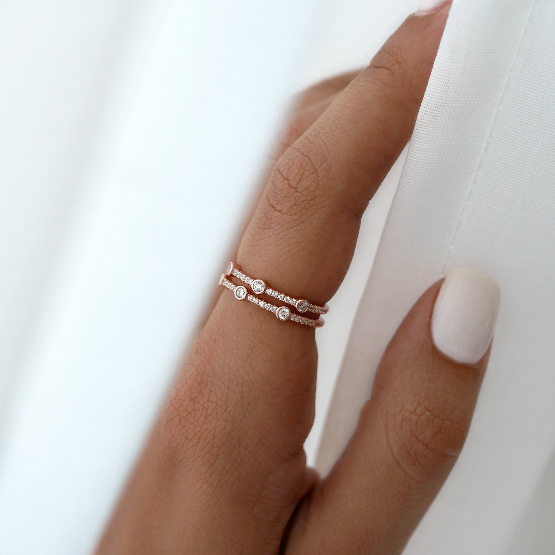 Elegant 0.20 TCW Round Lab-Grown Diamond Eternity Band 4