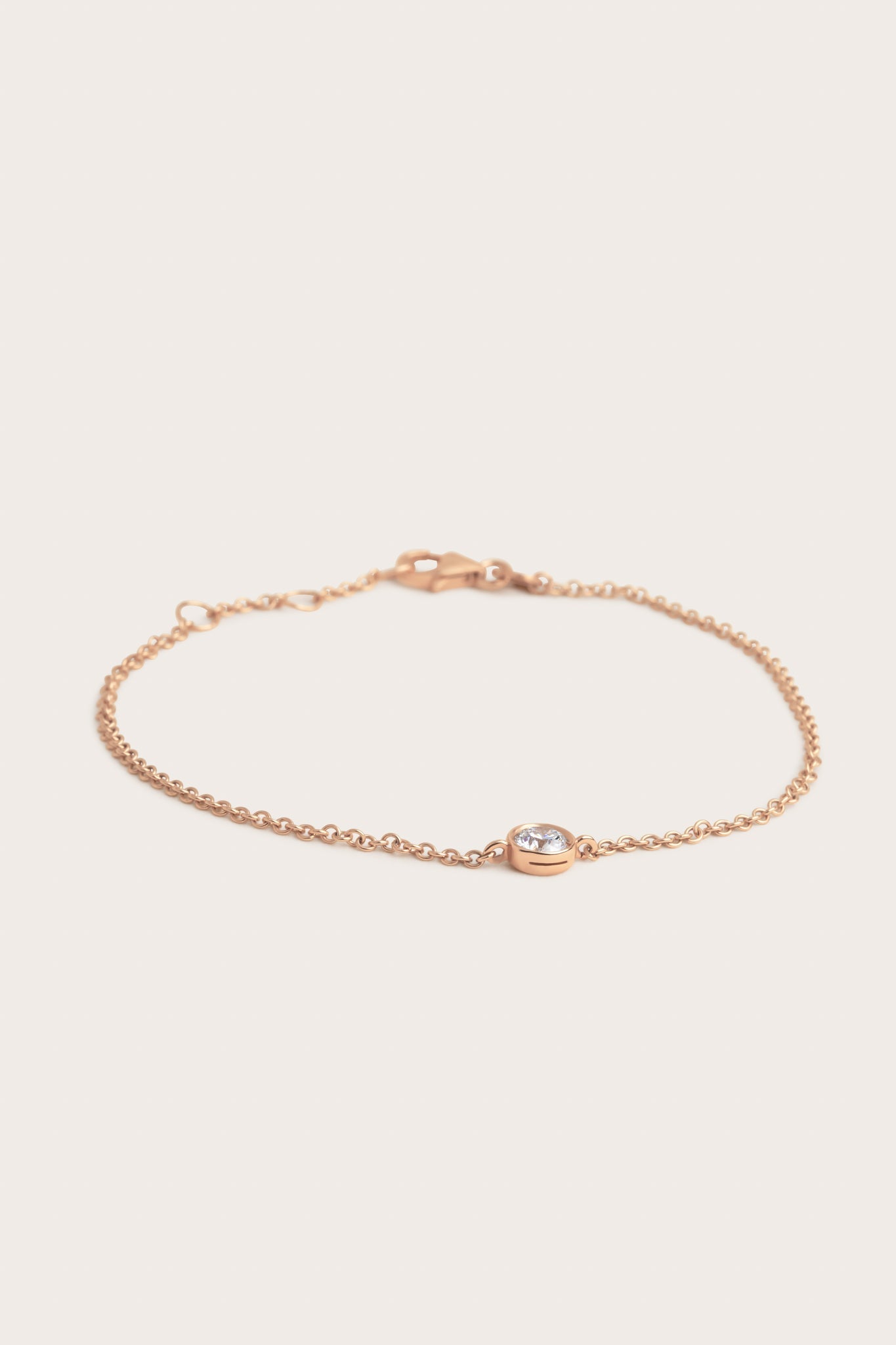 Solitaire Bezel-1.0 CT Oval Lab Grown Diamond Bracelets