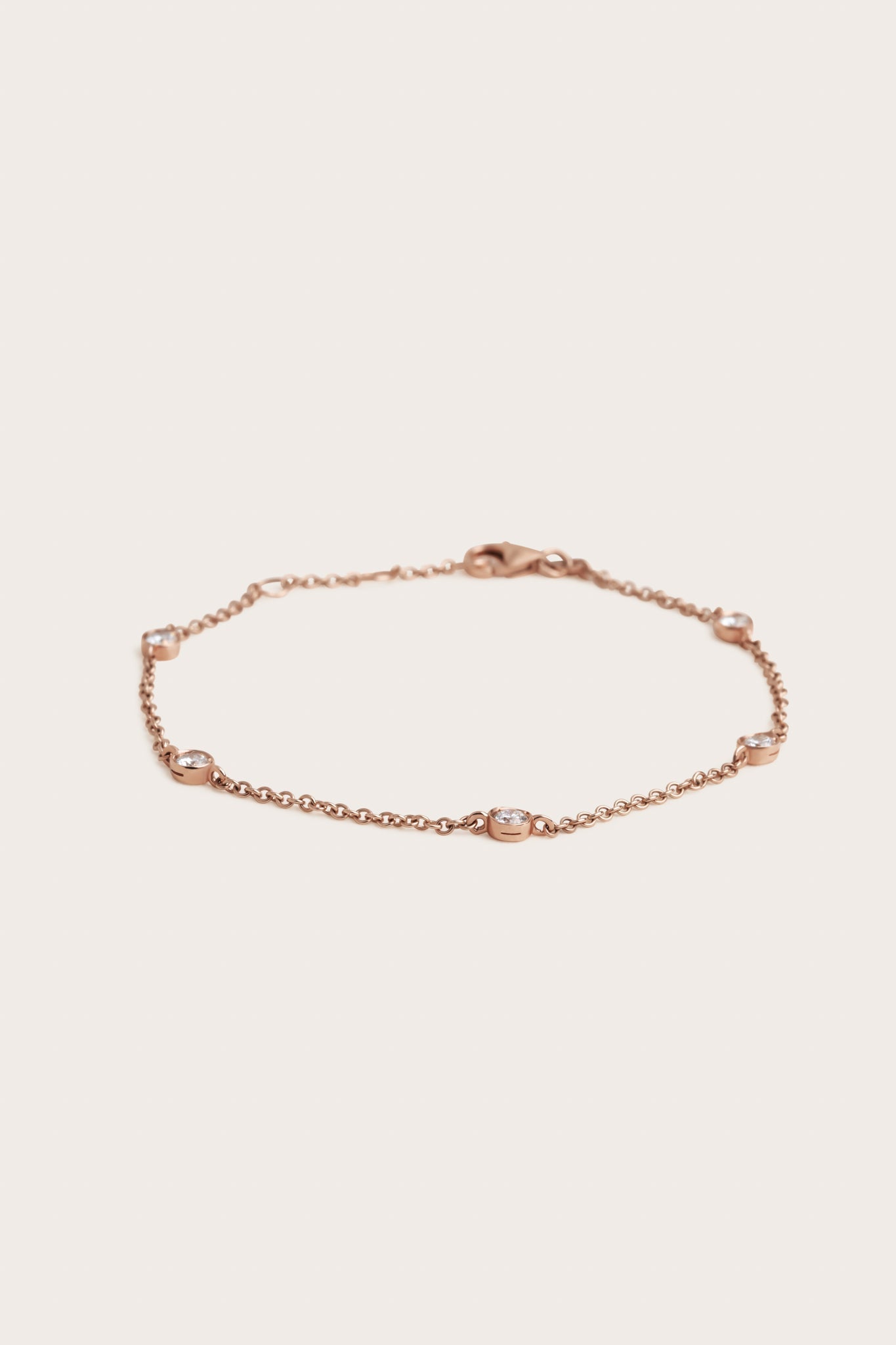 Solitaire Bezel-1.0 CT Oval Lab Grown Diamond Bracelets