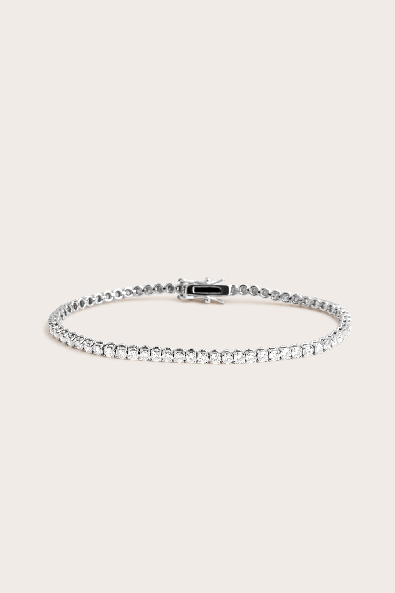 Solitaire Bezel-1.0 CT Oval Lab Grown Diamond Bracelets