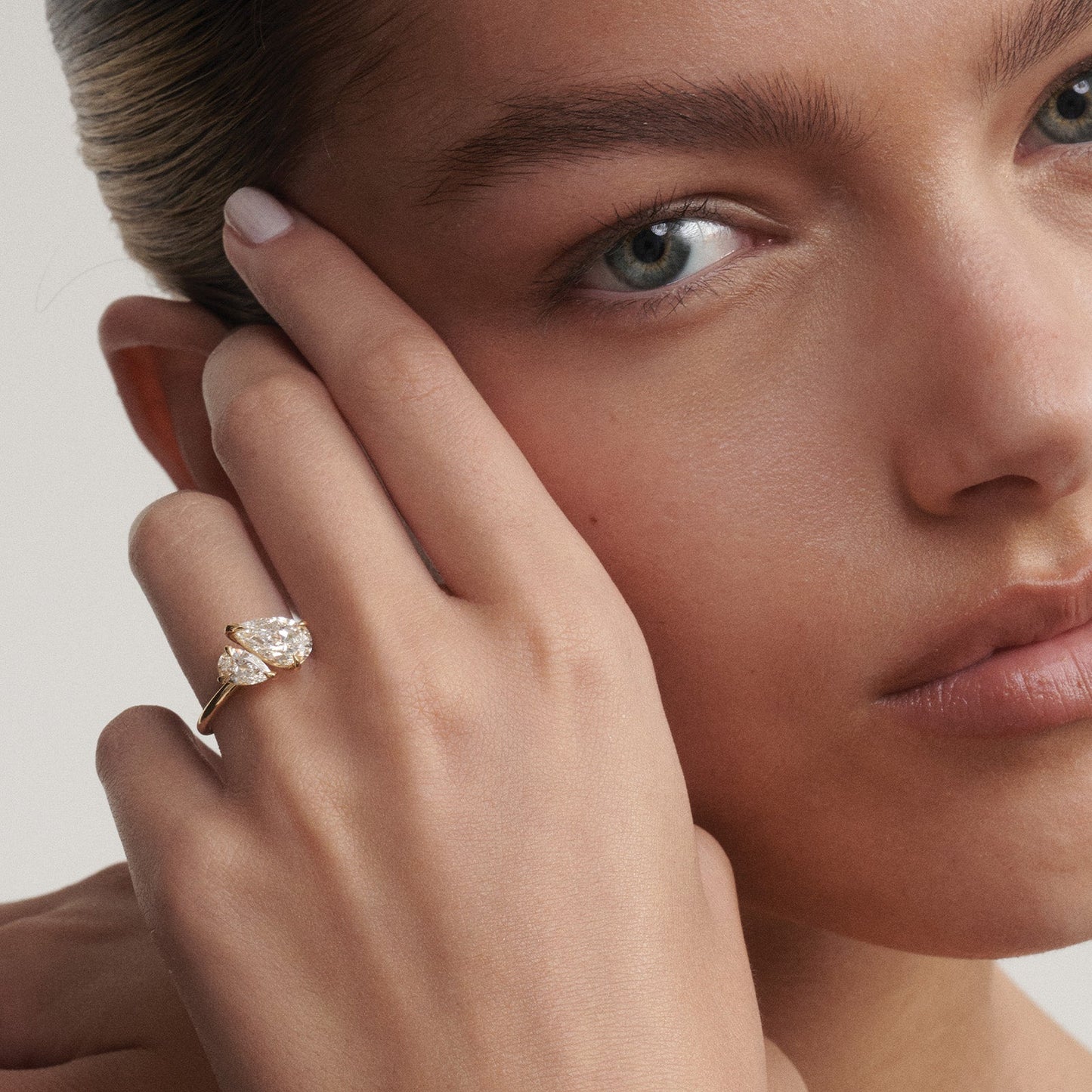 Solitaire-Oval Lab Grown Diamond Engagement Ring
