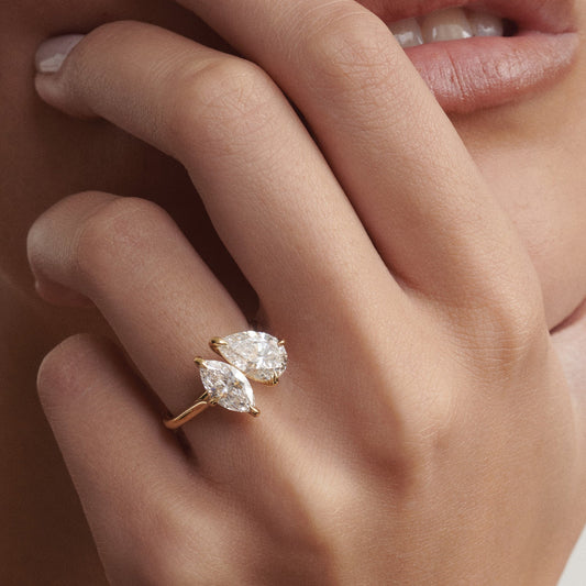 Solitaire-Oval Lab Grown Diamond Engagement Ring