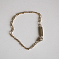 Load image into Gallery viewer, Elegant Gold Paper Clip Chain Bracelet
