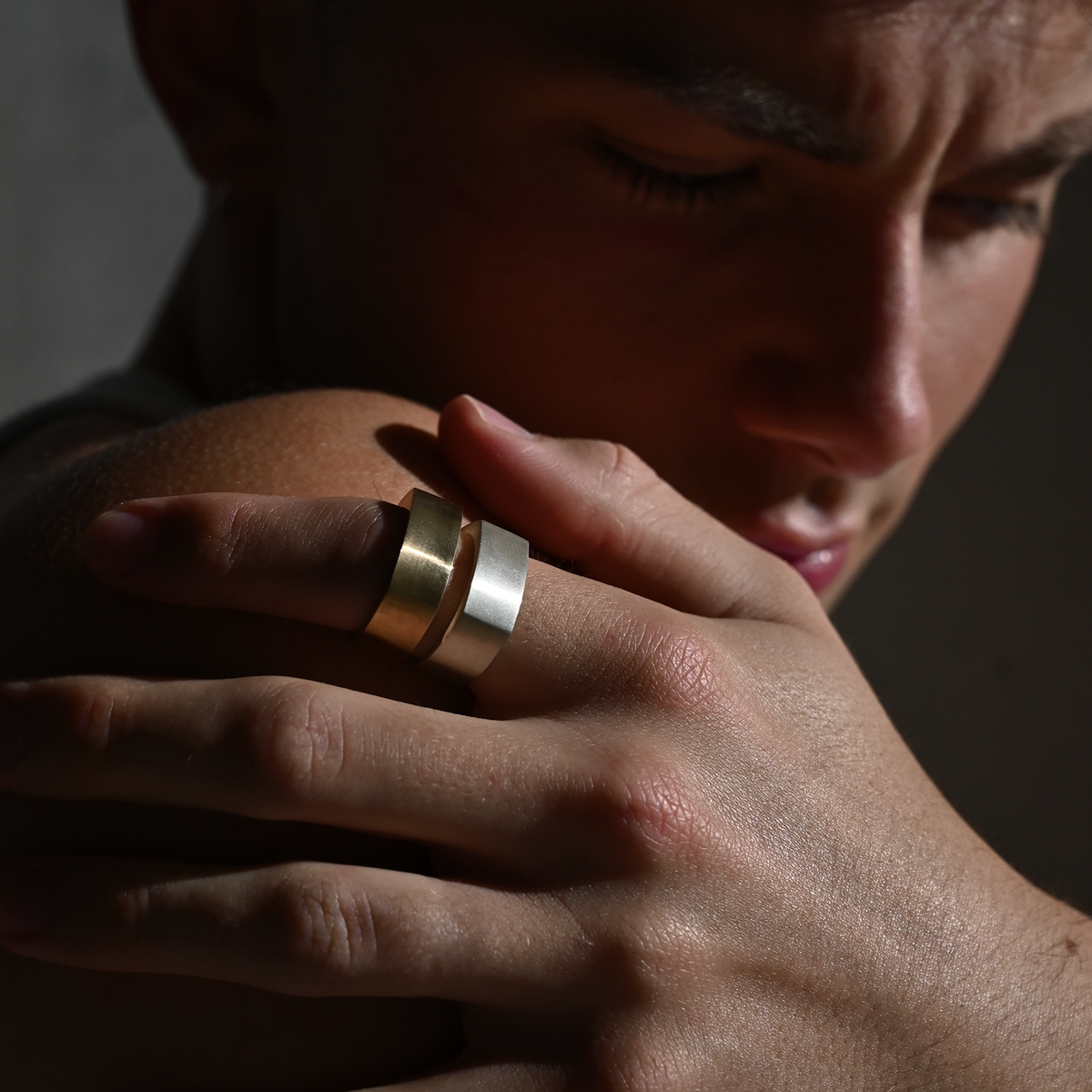Signet Thick Men's Wedding Band 2