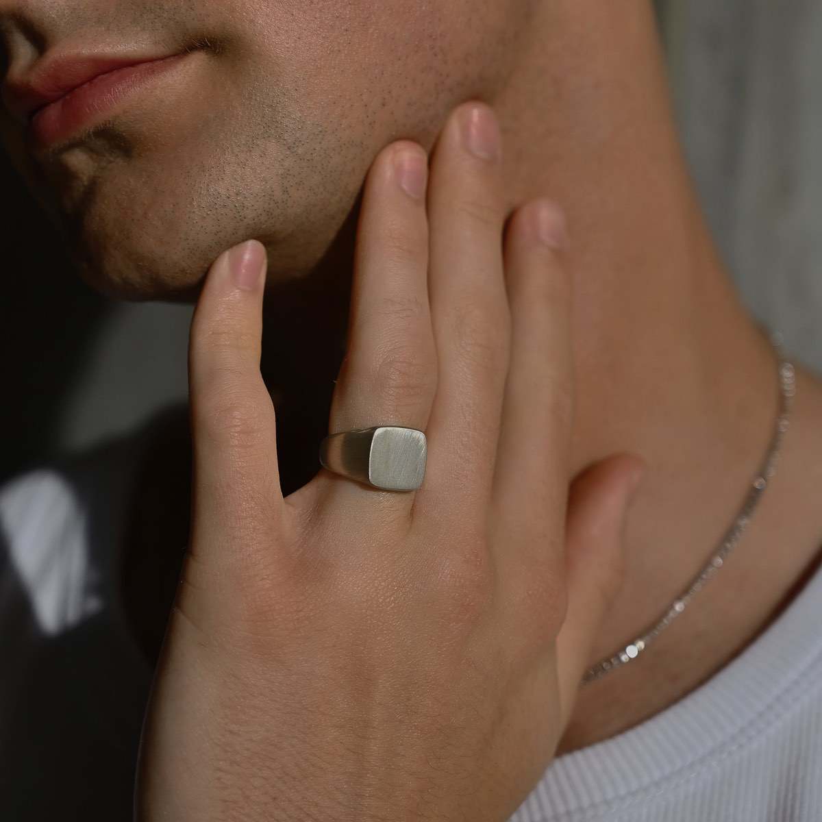 Elegant Flat Top Men's Wedding Band 3
