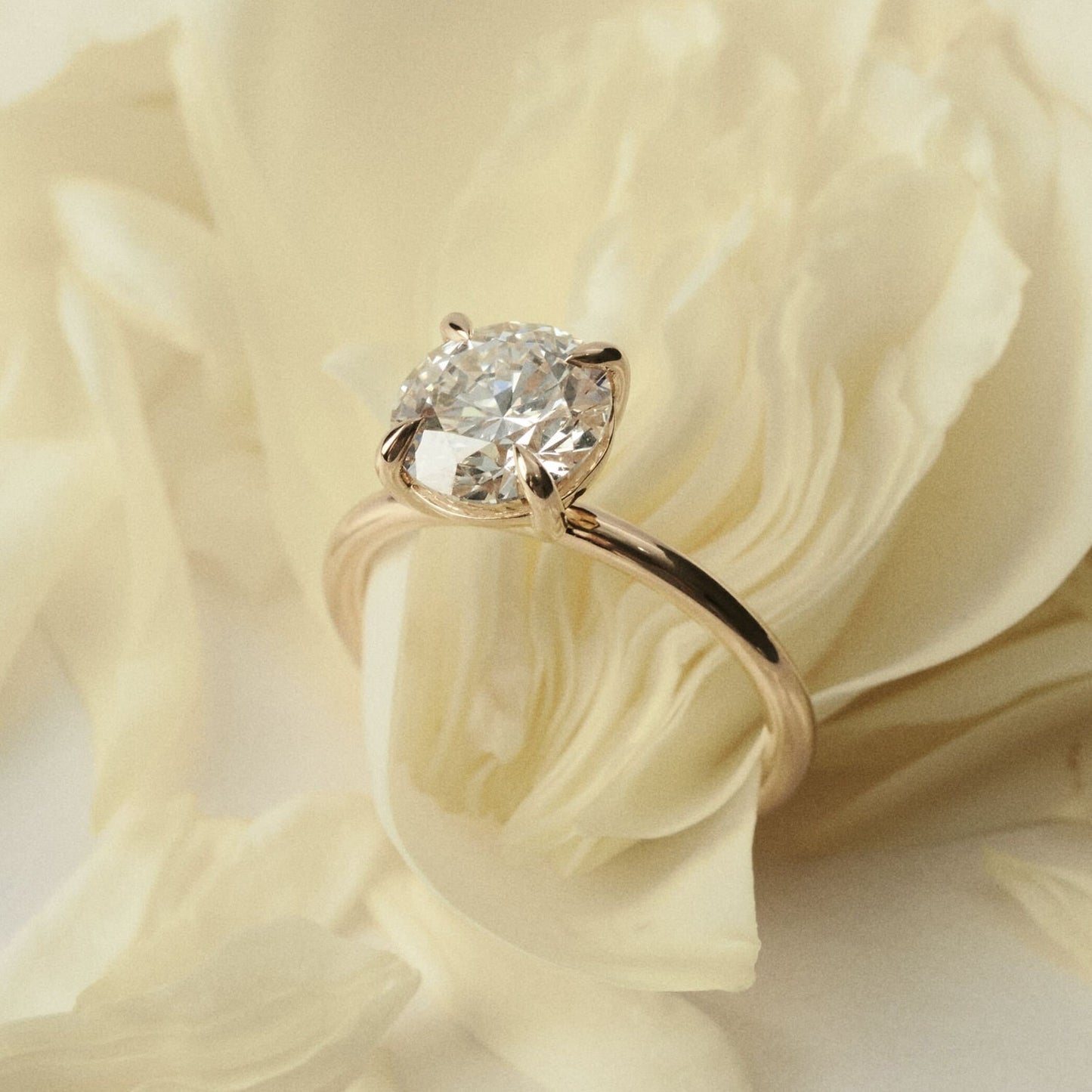 Solitaire-Oval Lab Grown Diamond Engagement Ring