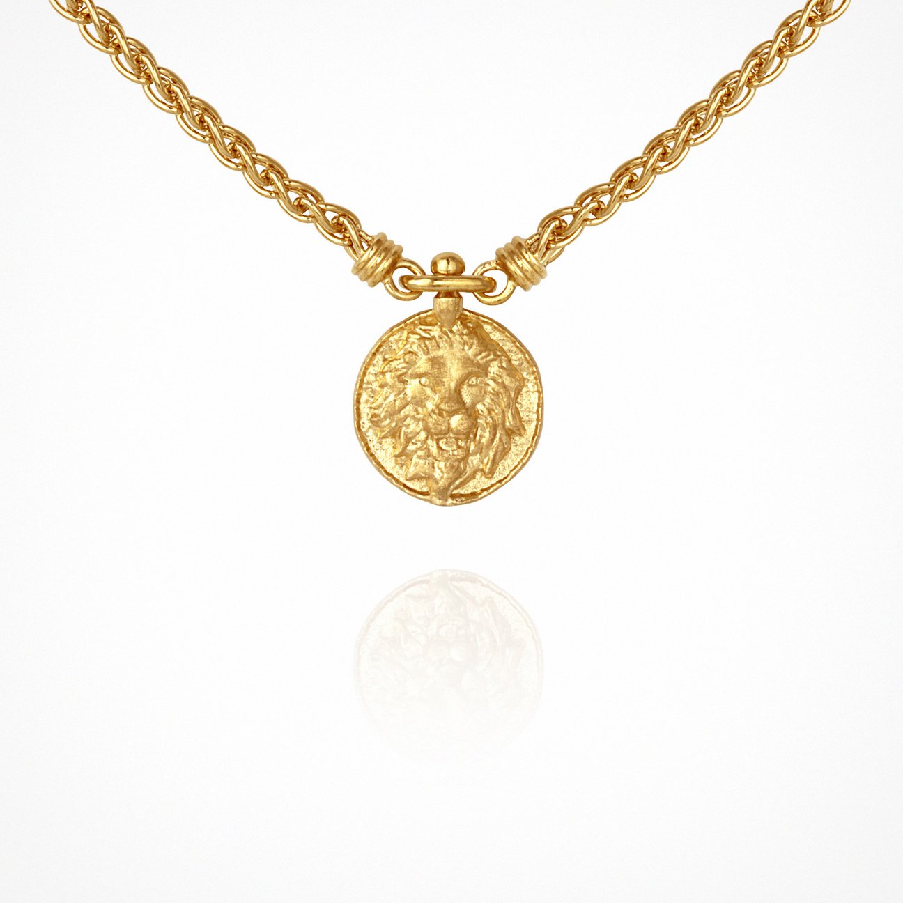 Lion Patterned Gold Pendant Necklace