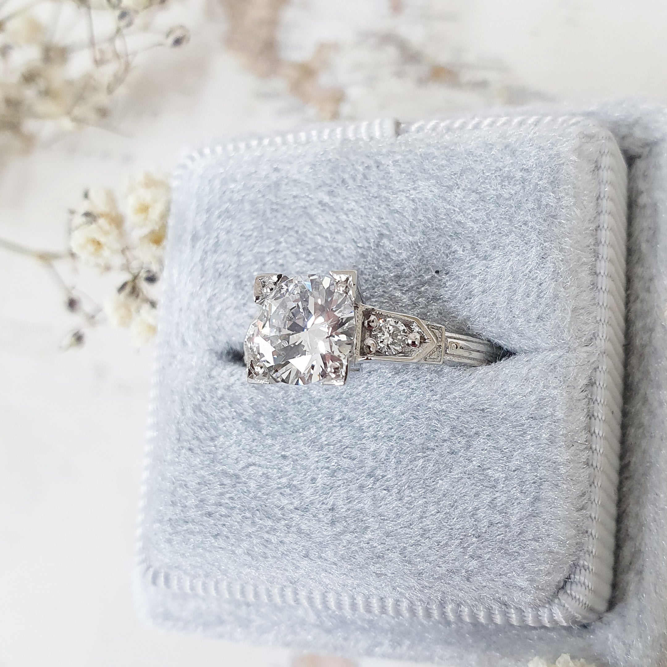 1 CT Round Lab-Grown Diamond Milgrain Pave Engagement Ring