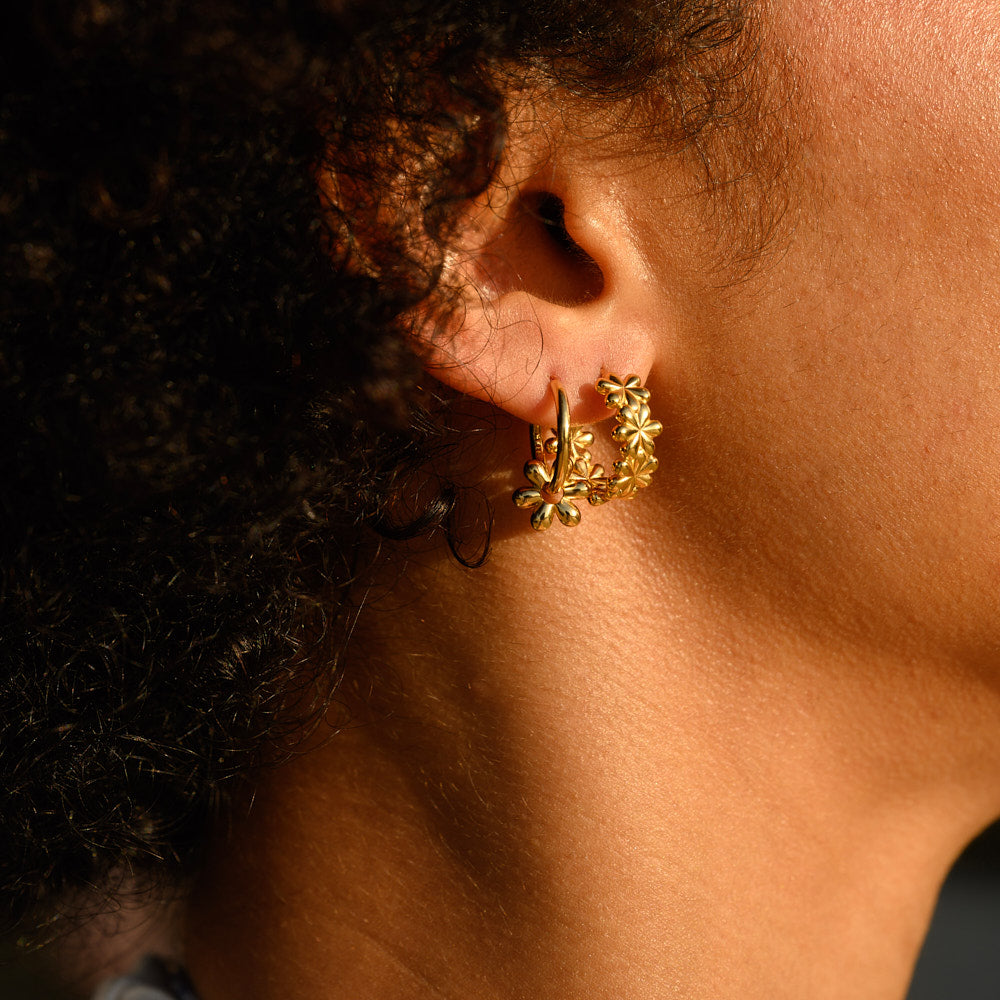 Golden Daisy Floral Hoop Earrings 4