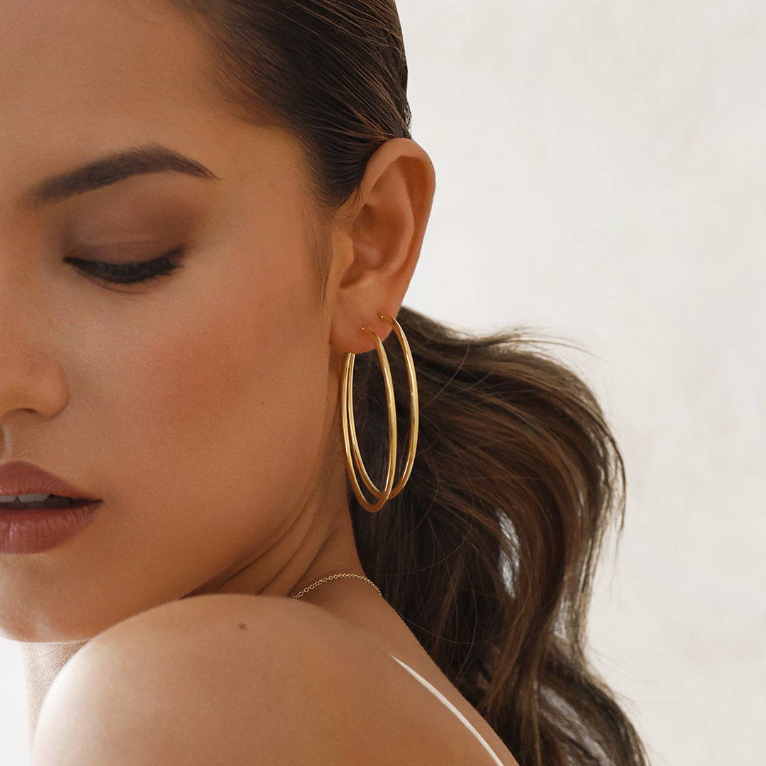 Elegant Gold Hoop Earrings