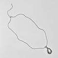 Load image into Gallery viewer, Elegant Organic Loop Pendant Necklace
