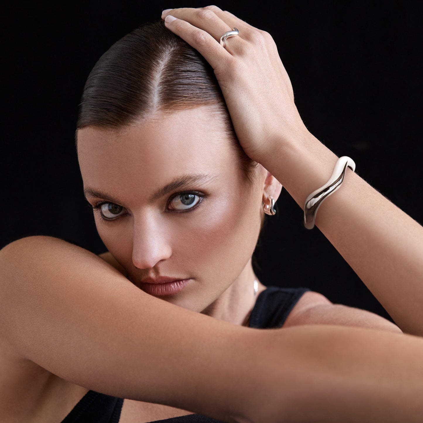 Uneven Waves Cuff Bracelet 2