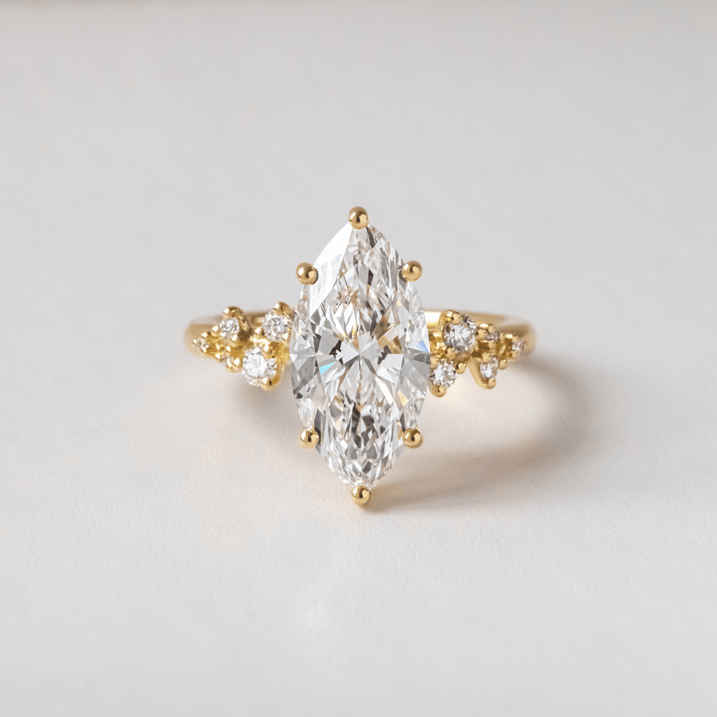 Solitaire-Oval Lab Grown Diamond Engagement Ring