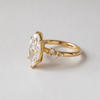 Solitaire-Oval Lab Grown Diamond Engagement Ring
