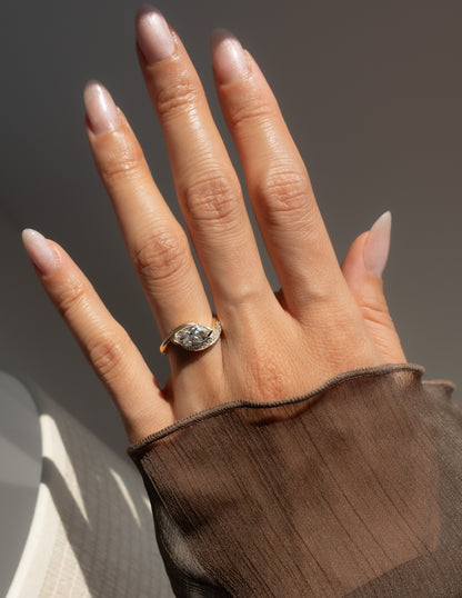 Solitaire-Oval Lab Grown Diamond Engagement Ring