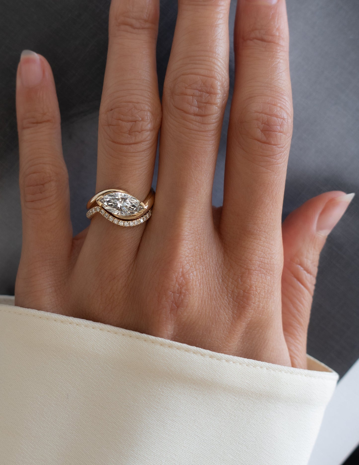 Solitaire Rapture & Pave Band- Oval Lab Grown Diamond Bridal Set