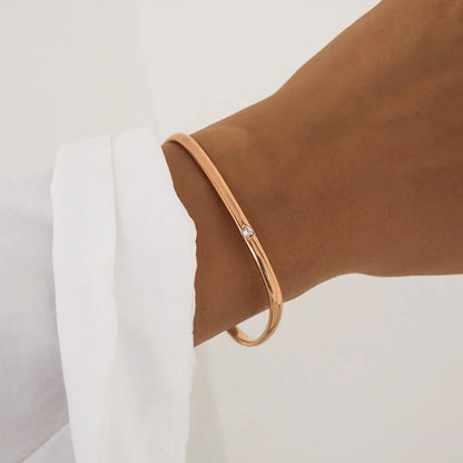 Elegant 0.03 TCW Round Lab-Grown Diamond Gold Bangle Bracelets 7