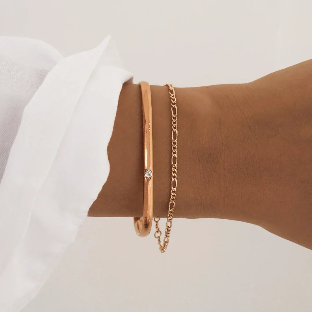 Elegant 0.03 TCW Round Lab-Grown Diamond Gold Bangle Bracelets 8